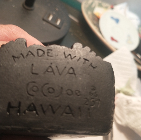 Vintage Hawaiian Lava Statue - Picture 3 of 3